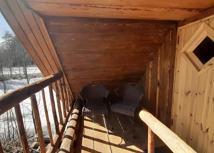 Raistiko Sauna / Raistiko Saunamaja